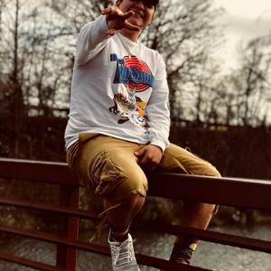 Meet your Posher, Jose